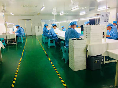 聚焦品質(zhì)，引領(lǐng)潮流——深入探訪國內(nèi)知名偏光太陽鏡供應(yīng)商的光學(xué)鏡片加工實(shí)力
